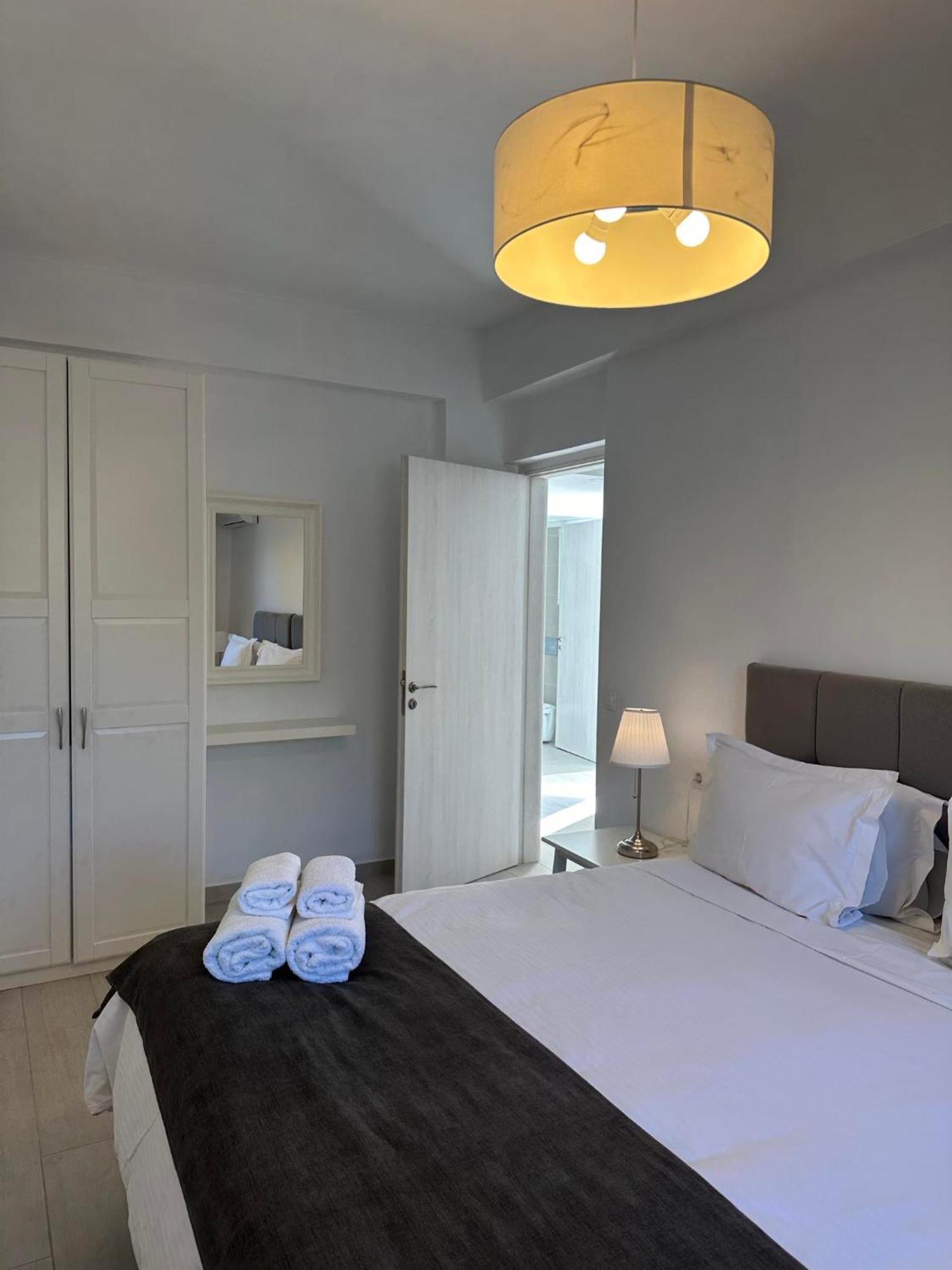 Moongarden Lejlighedshotel Mithymna Eksteriør billede